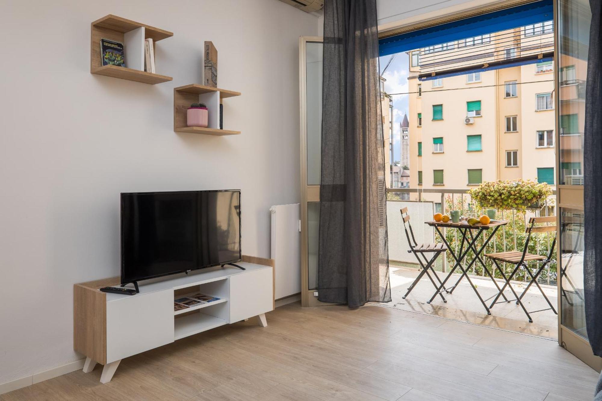 Flats4Rent Elisa Apartment Verona Exterior photo